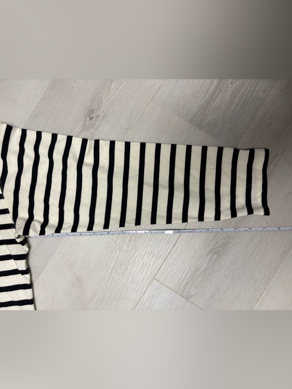Everlane striped long sleeve - Picture 2 of 6